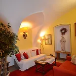 Hotel-Residenz Schrannenhof 4*