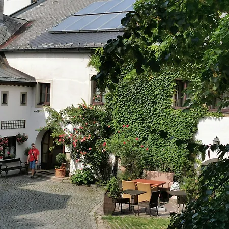 Hotel-residenz Schrannenhof فندق 4*