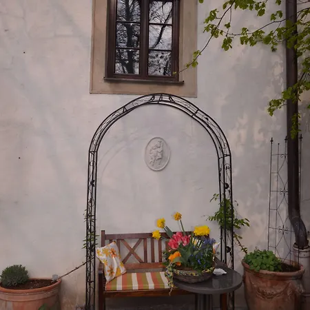 Hotel-Residenz Schrannenhof 4*