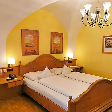 Hotel Hotel-residenz Schrannenhof 4*