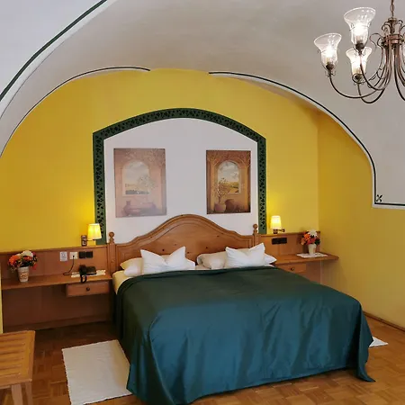 Hotel-residenz Schrannenhof كلوسيترنيوبرغ