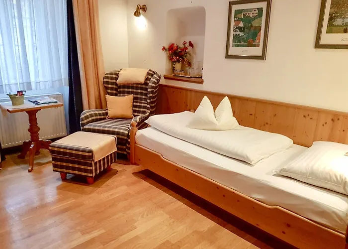 Hotel Hotel-Residenz Schrannenhof 4*